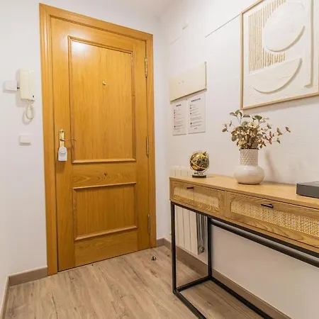 شقة Beautiful Flat In The Pyrenees * Free Parking *